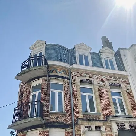 Happy Malo Daire Dunkirk